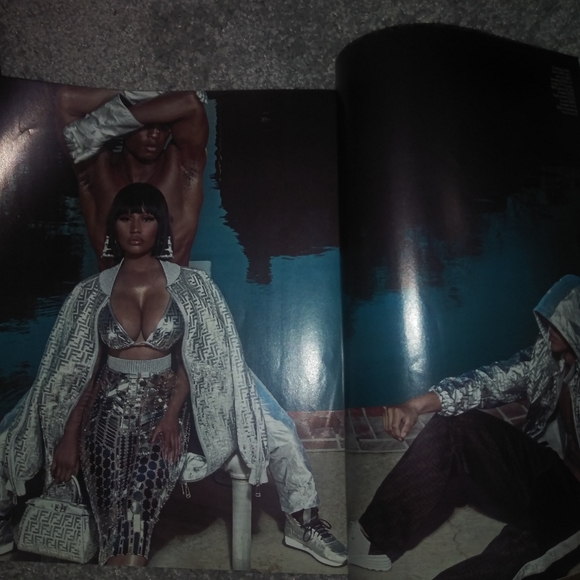 SOLD Elle magazine Billie eilish nicki minaj - Picture 2 of 3